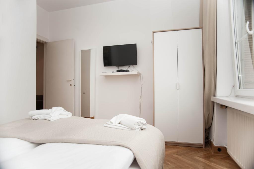 Okay House Bed & Breakfast Krakow Exterior photo